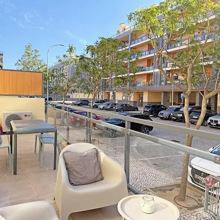 Casa Lola Marina Village * Olhão